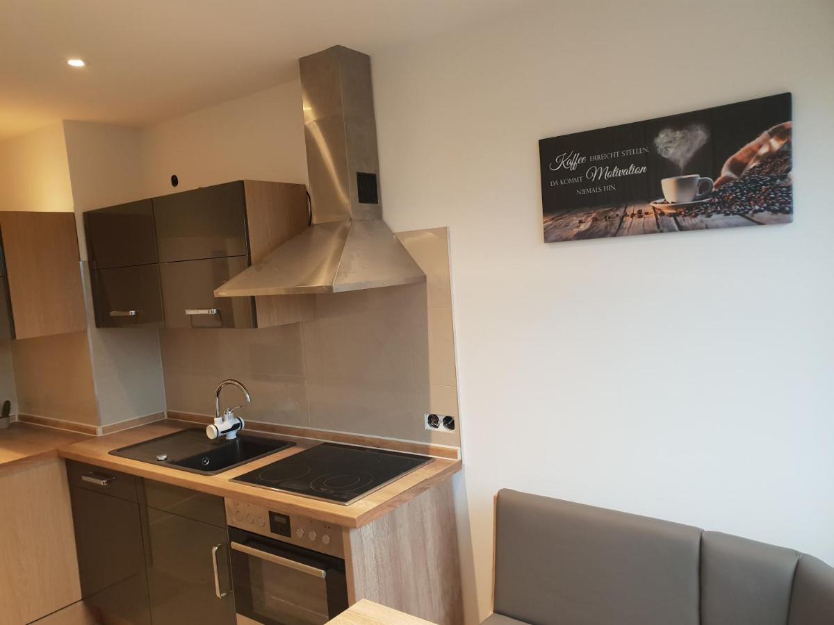 Ferienwohnung Mit Jacuzzi Naehe Flughafen Koeln Bonn Τρόισντορφ Εξωτερικό φωτογραφία