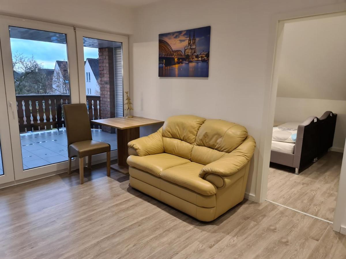 Ferienwohnung Mit Jacuzzi Naehe Flughafen Koeln Bonn Τρόισντορφ Εξωτερικό φωτογραφία